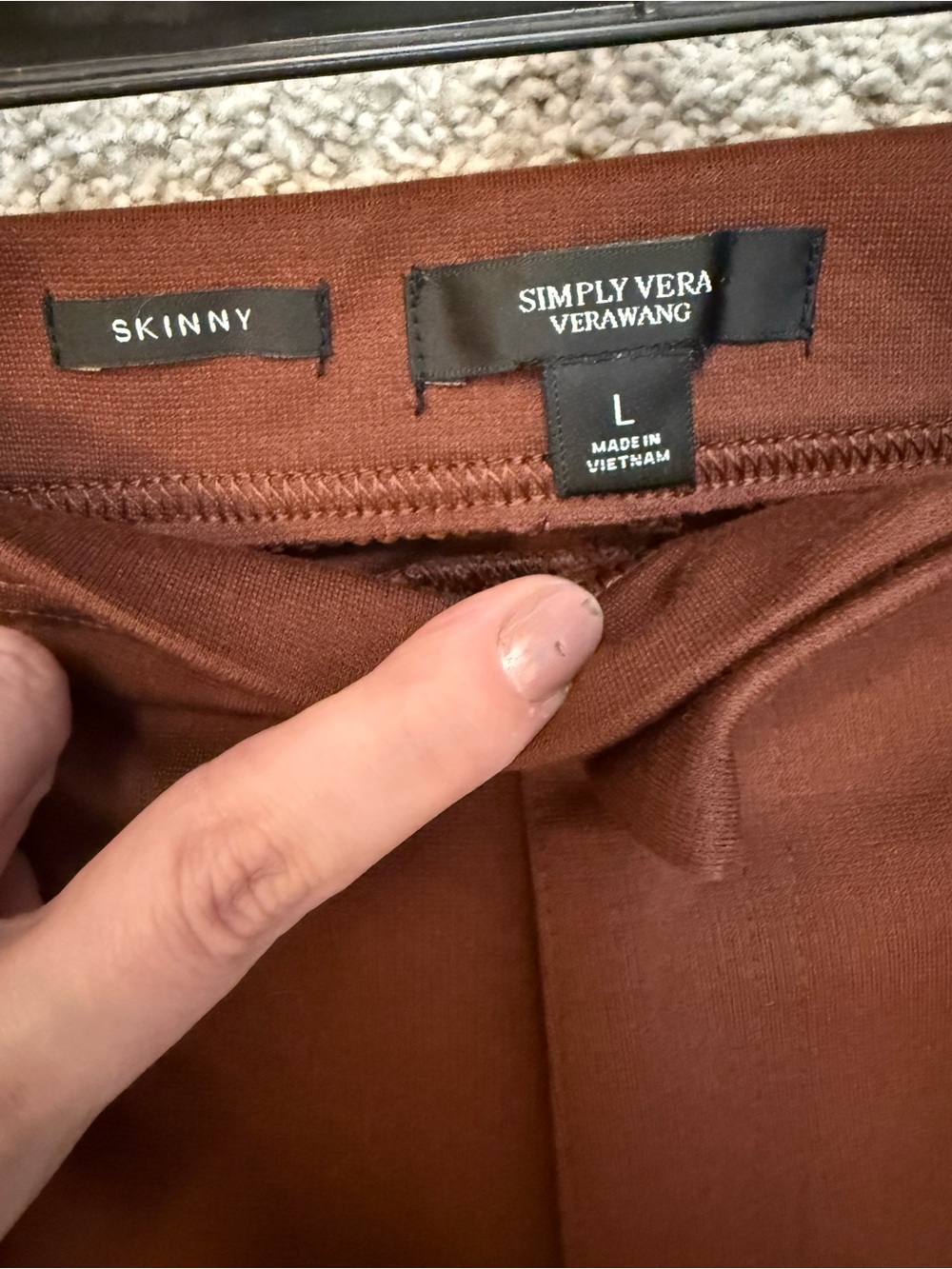 Simply Vera Vera Wang Skinny Pants L Rust
Brown Stretch Work Pants NWOT - Picture 4 of 11